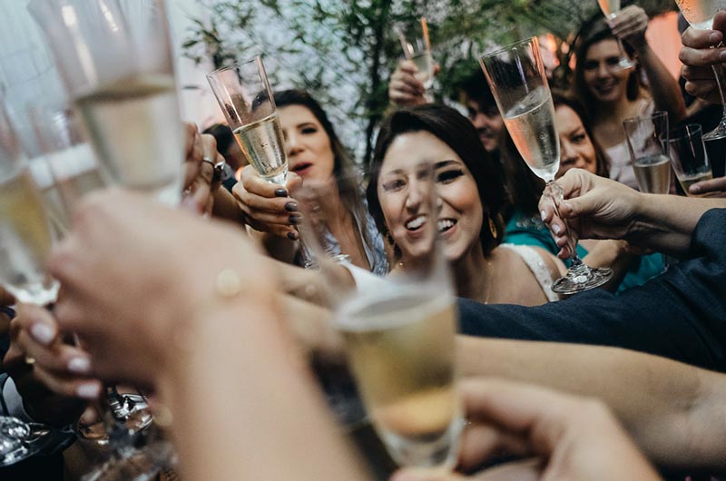 10 conselhos de ouro ao planejar as bebidas da festa de casamento
