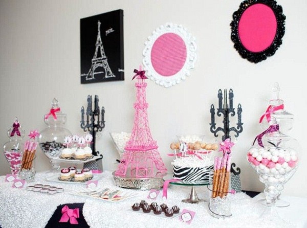Chá de beleza Parisiense - decoração rosa com preto