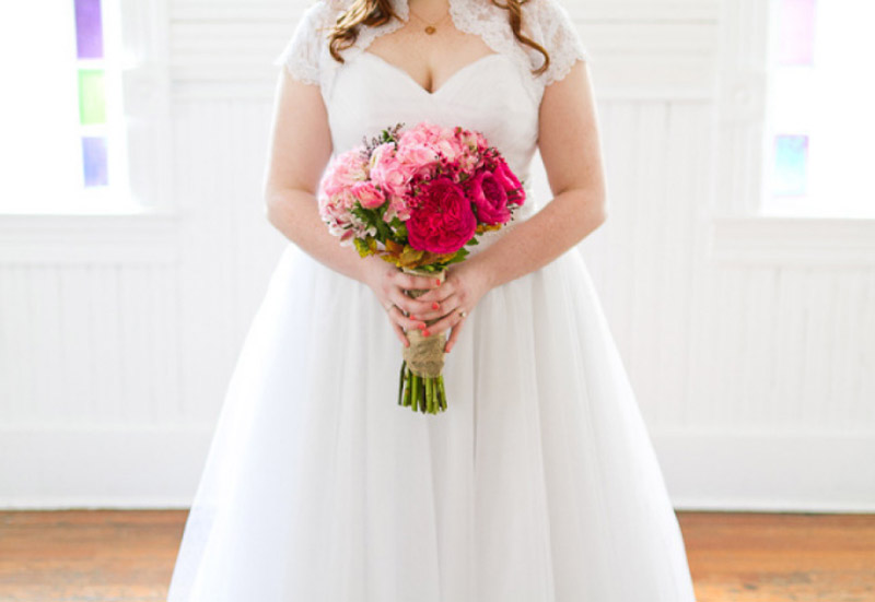 Noivas plus size: dicas para escolher o vestido de casamento perfeito
